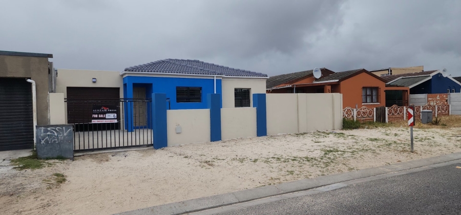 3 Bedroom Property for Sale in Woodlands Western Cape